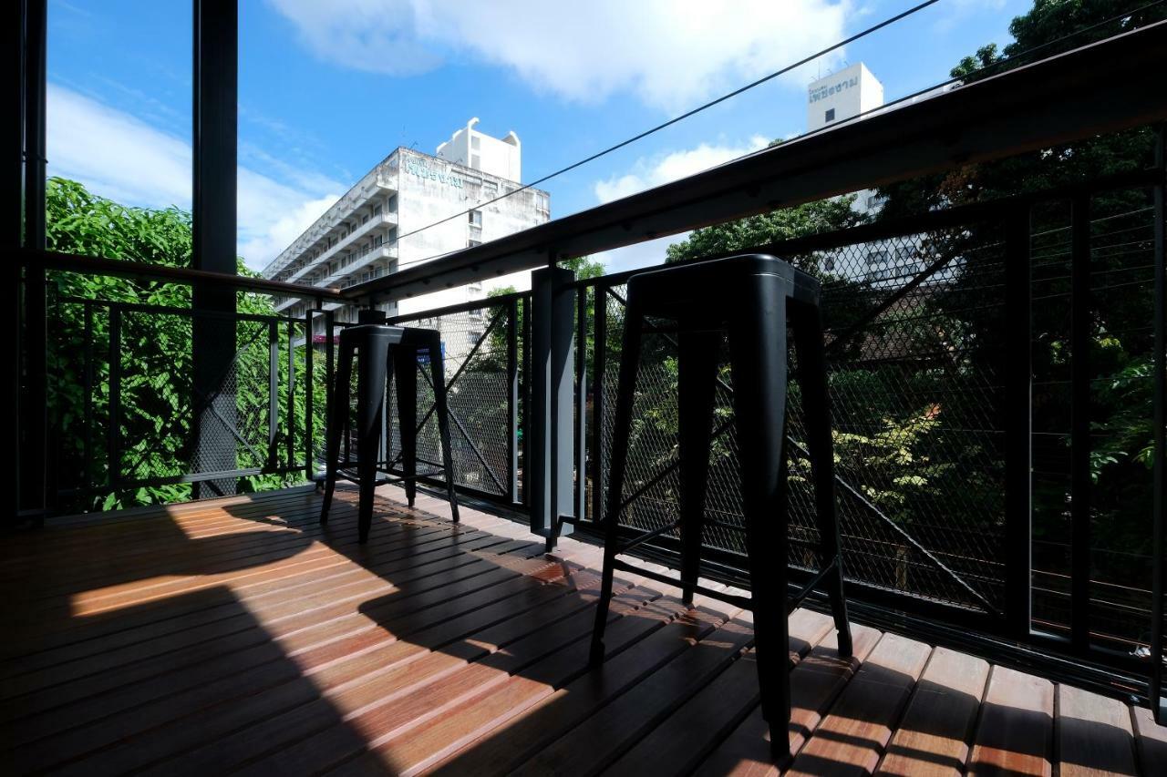 Iron32 Hotel Чиангмай Экстерьер фото