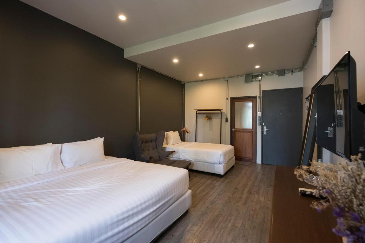 Iron32 Hotel Чиангмай Экстерьер фото
